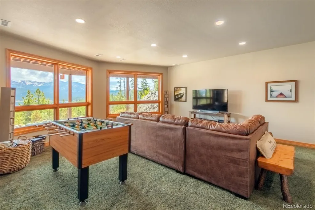 114 GCR 4624 Grand Lake CO 80447