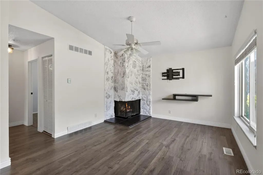 3572 S Kittredge Street Aurora CO 80013