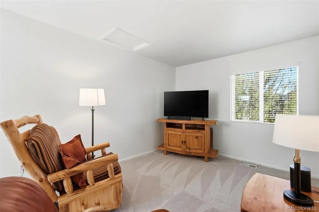 17140 Snowwood Drive Monument CO 80132