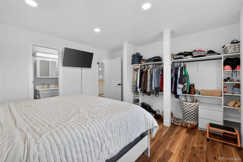 17990 E Cornell Drive Aurora CO 80013
