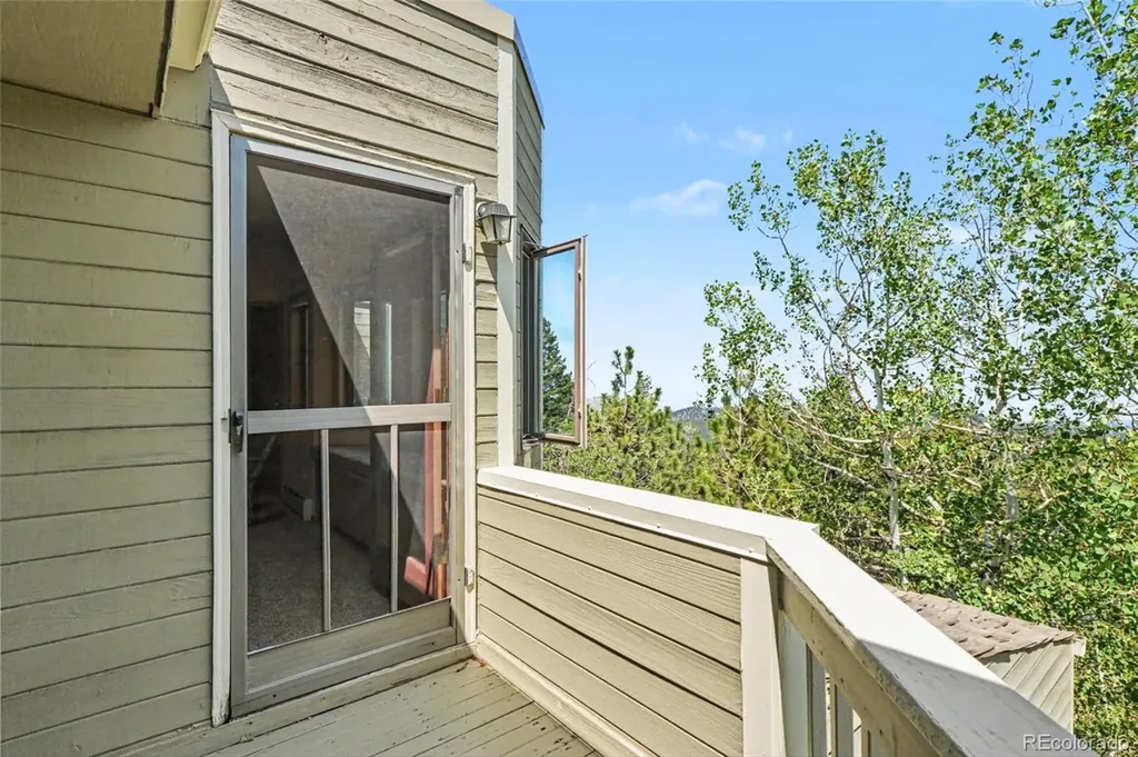 1784 Deer Trail Road Boulder CO 80302