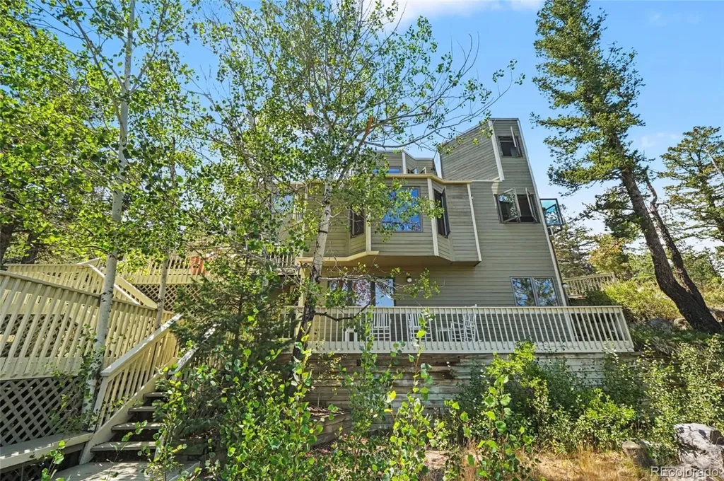 1784 Deer Trail Road Boulder CO 80302