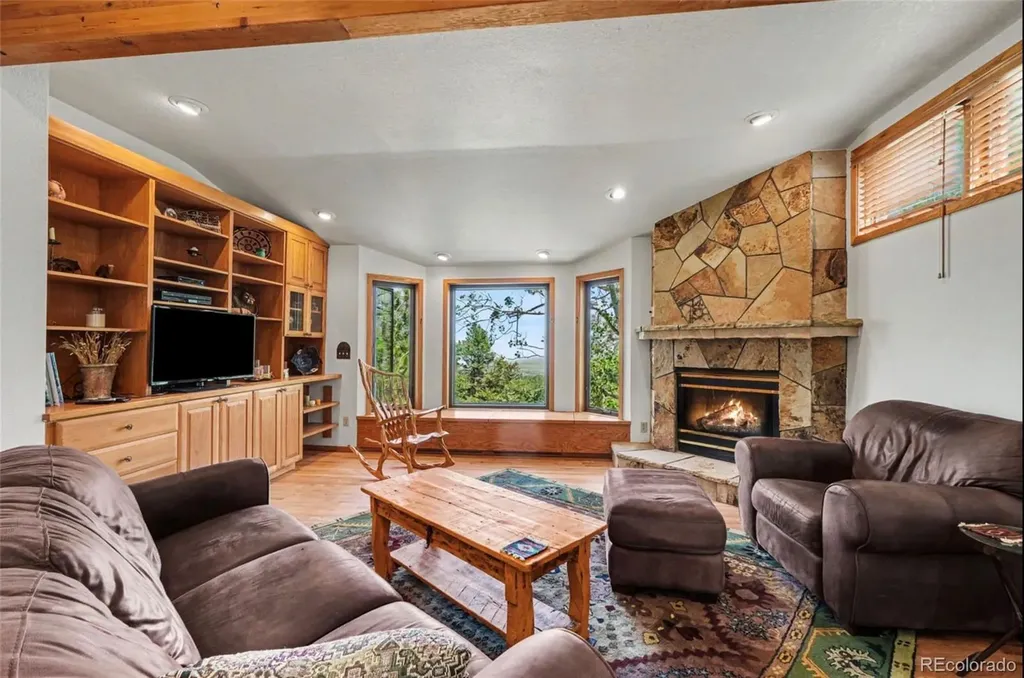 1784 Deer Trail Road Boulder CO 80302