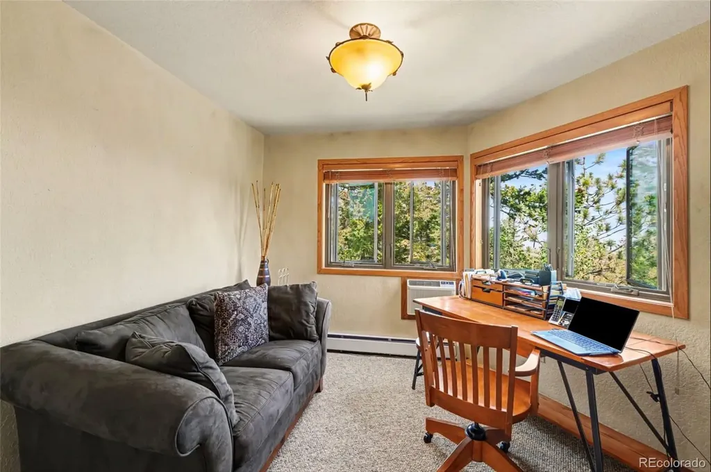 1784 Deer Trail Road Boulder CO 80302