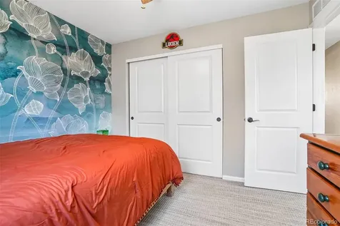 865 N Waterloo Circle Aurora CO 80018