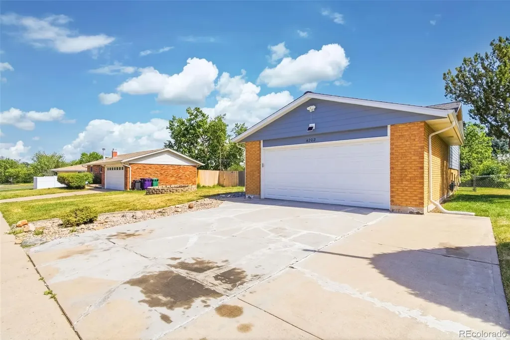 4202 W Rice Place Denver CO 80236