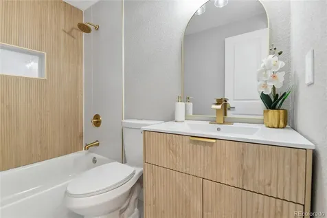 6816 Miller Street Arvada CO 80004