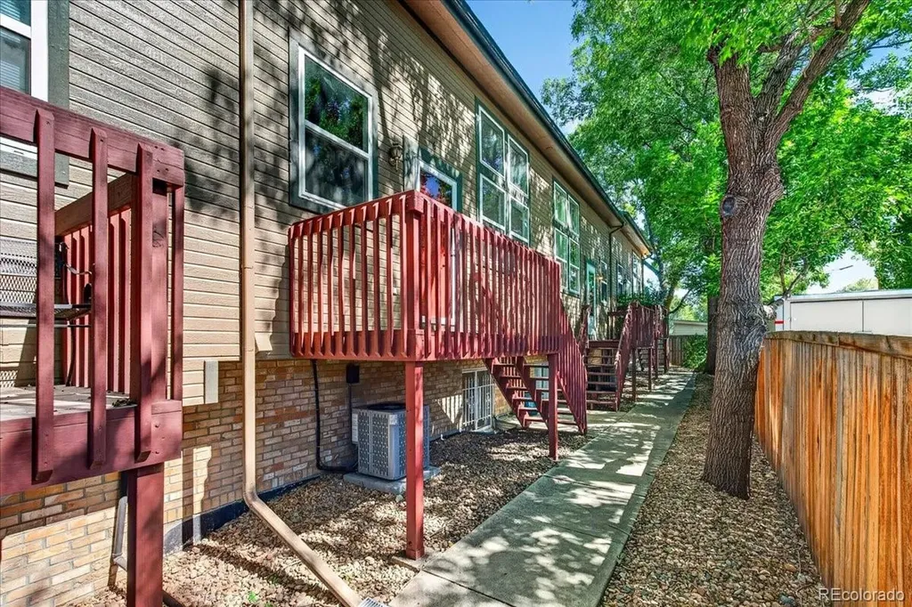 6450 W 44th Place Wheat Ridge CO 80033