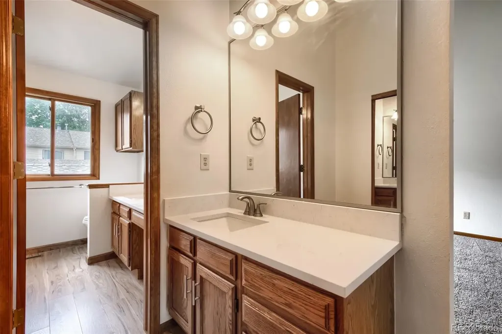 7605 Cove Circle Centennial CO 80122