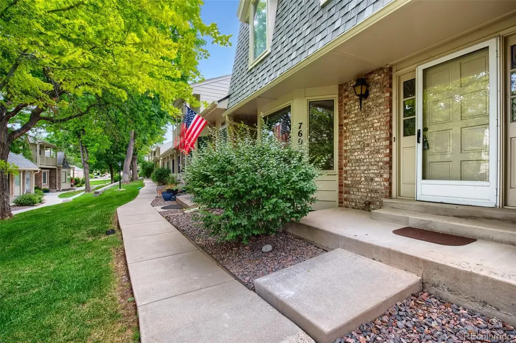 7605 Cove Circle Centennial CO 80122