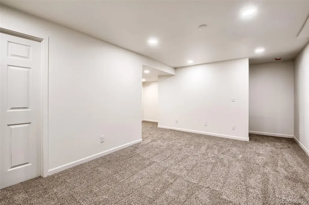 7605 Cove Circle Centennial CO 80122
