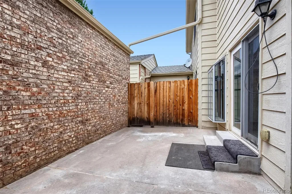 7605 Cove Circle Centennial CO 80122