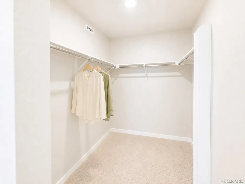 48170 Shetland Drive Bennett CO 80102