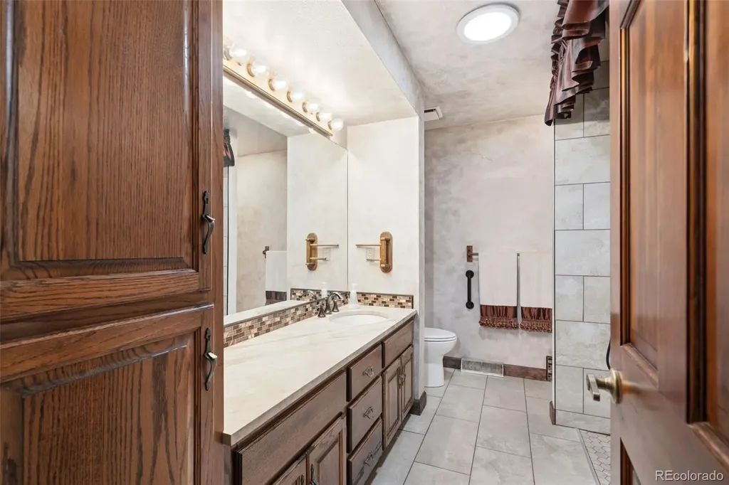 10545 Highway 14 Ault CO 80610