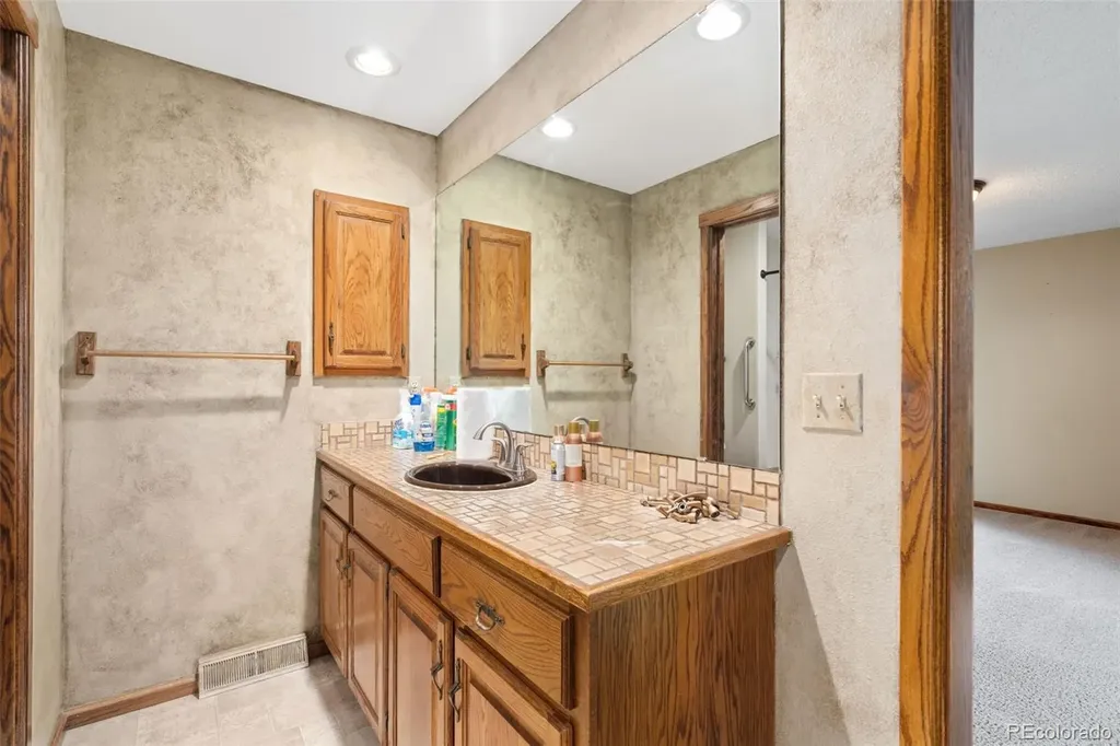 10545 Highway 14 Ault CO 80610