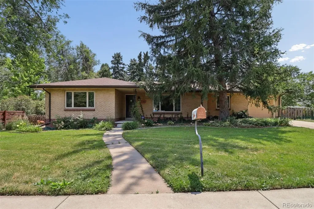 7100 W 29th Place Wheat Ridge CO 80033