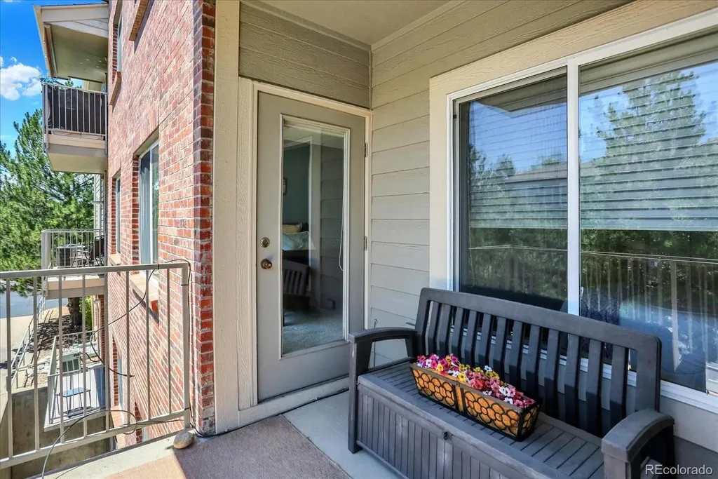 2895 W Riverwalk Circle Littleton CO 80123
