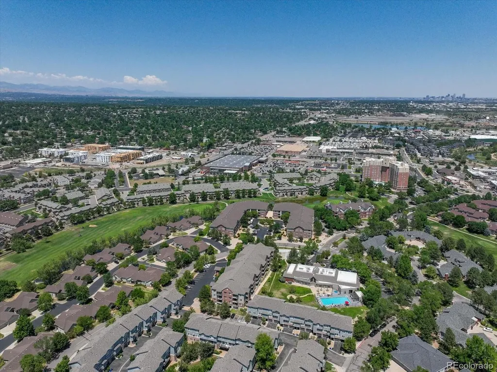 2895 W Riverwalk Circle Littleton CO 80123