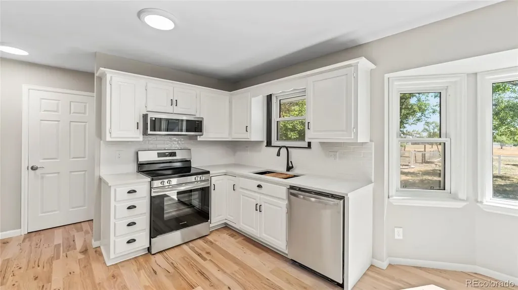 14570 Zuni Street Broomfield CO 80023