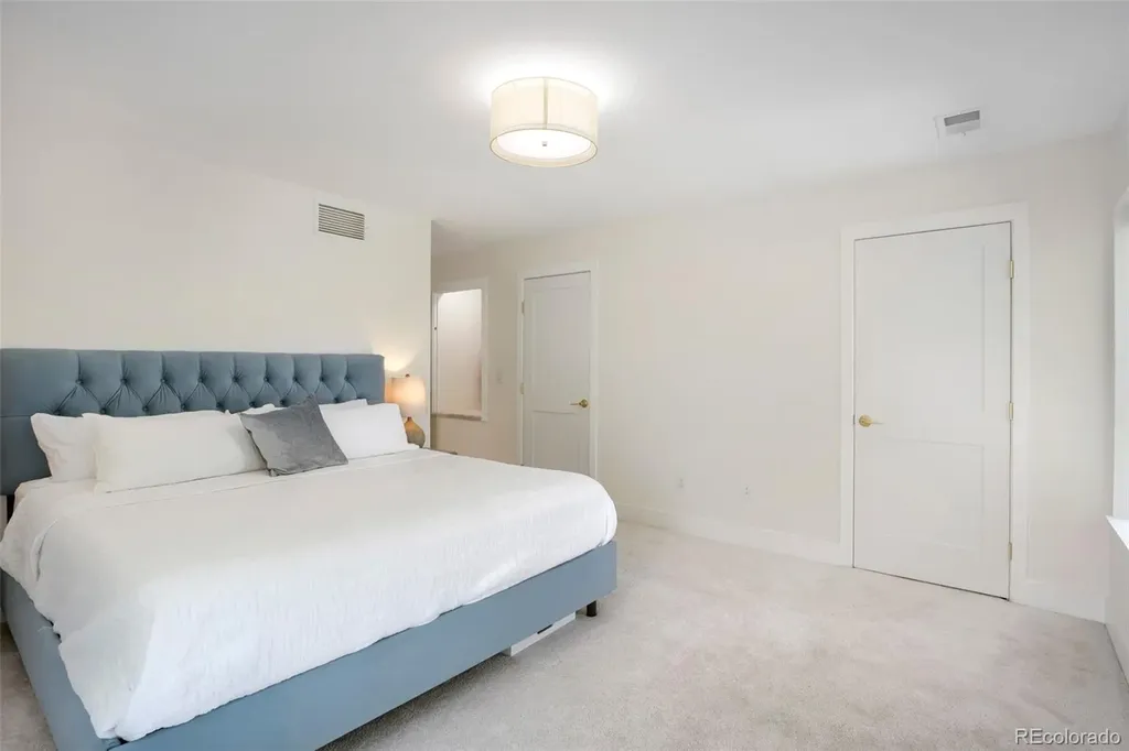 2071 S Grant Street Denver CO 80210