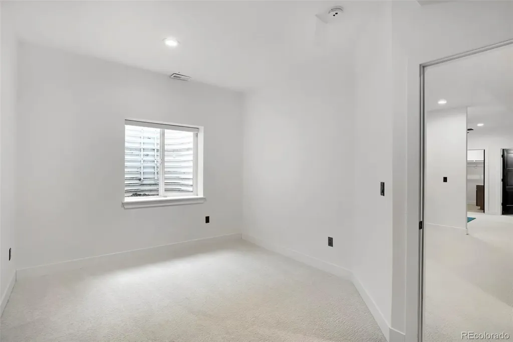 2071 S Grant Street Denver CO 80210