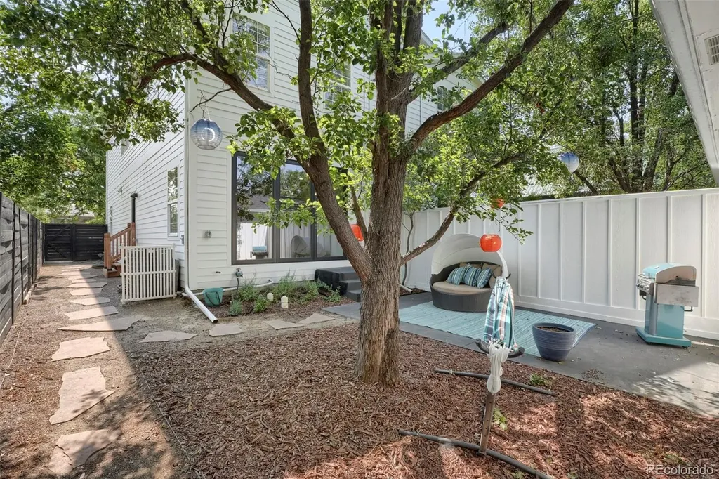 2071 S Grant Street Denver CO 80210