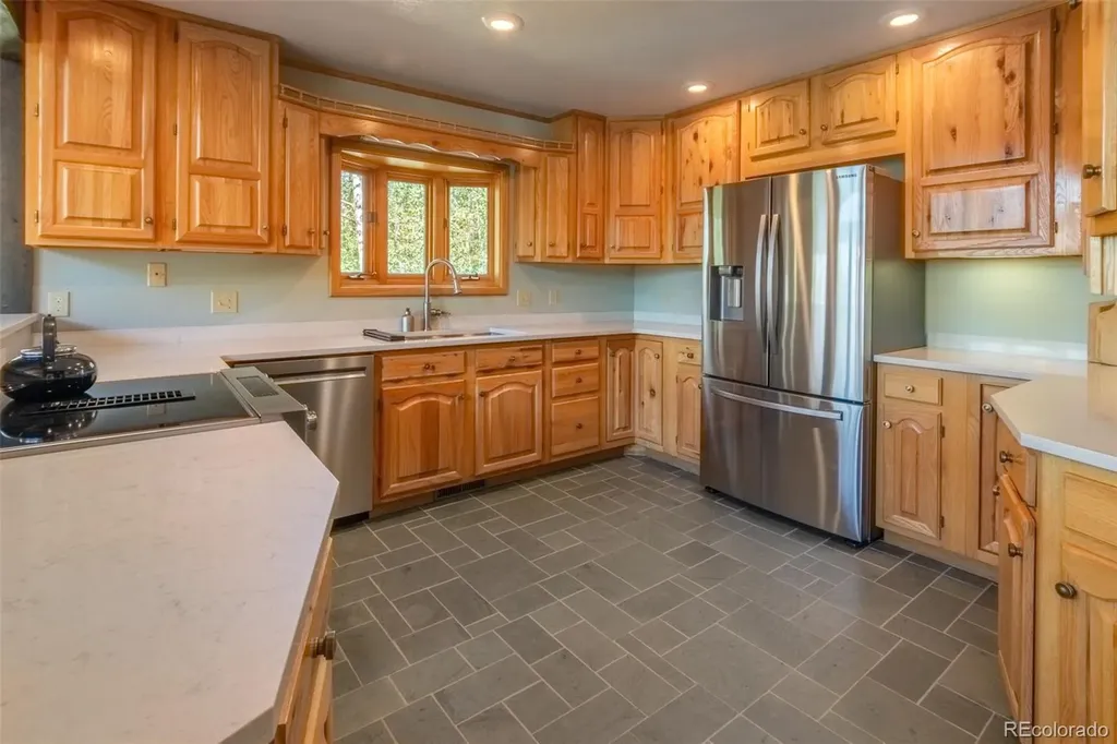 395 Grand County Road 6410 Grand Lake CO 80447