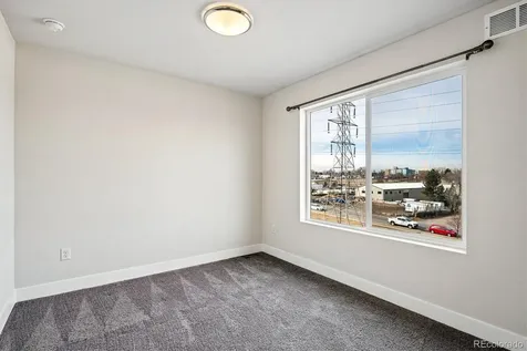 5621 W 11th Place Lakewood CO 80214