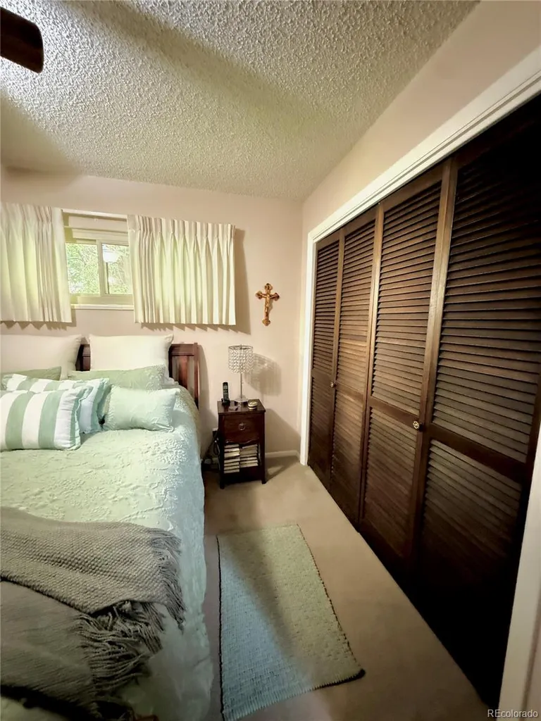 2209 Hillside Road Pueblo CO 81006