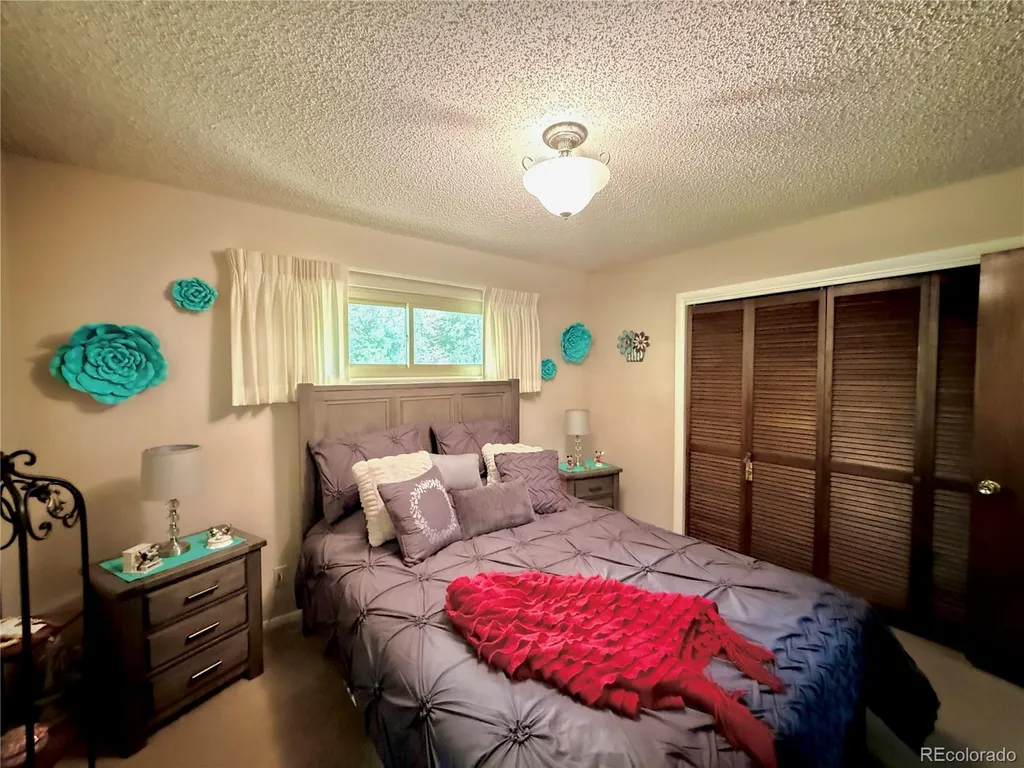 2209 Hillside Road Pueblo CO 81006