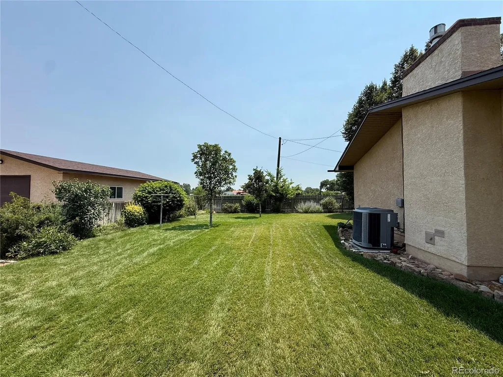 2209 Hillside Road Pueblo CO 81006