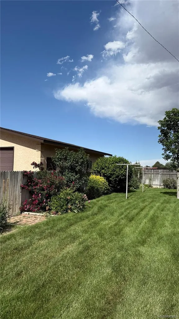 2209 Hillside Road Pueblo CO 81006