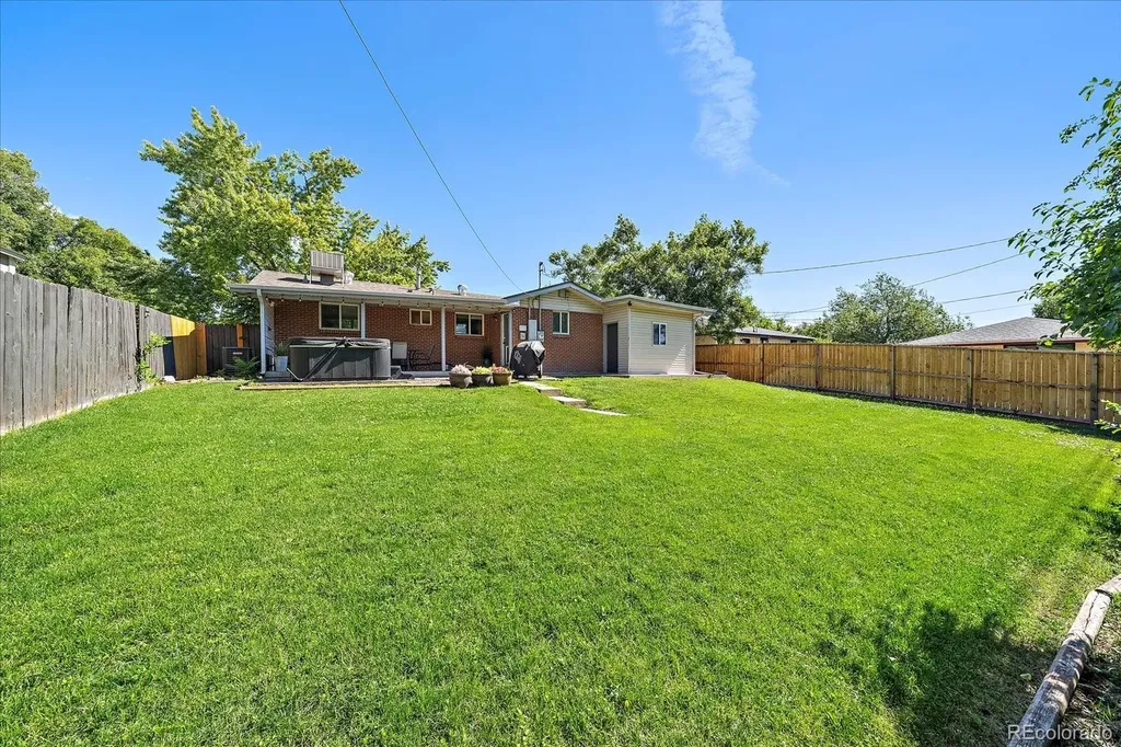 9530 W 53rd Avenue Arvada CO 80002