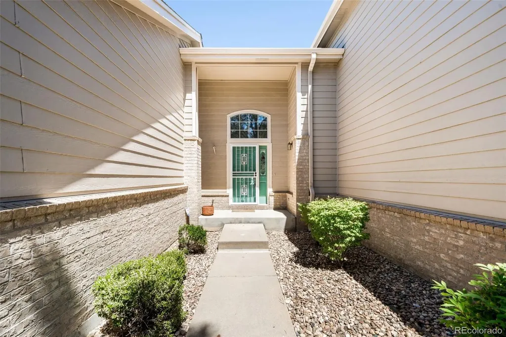 9663 Brentwood Way Broomfield CO 80021