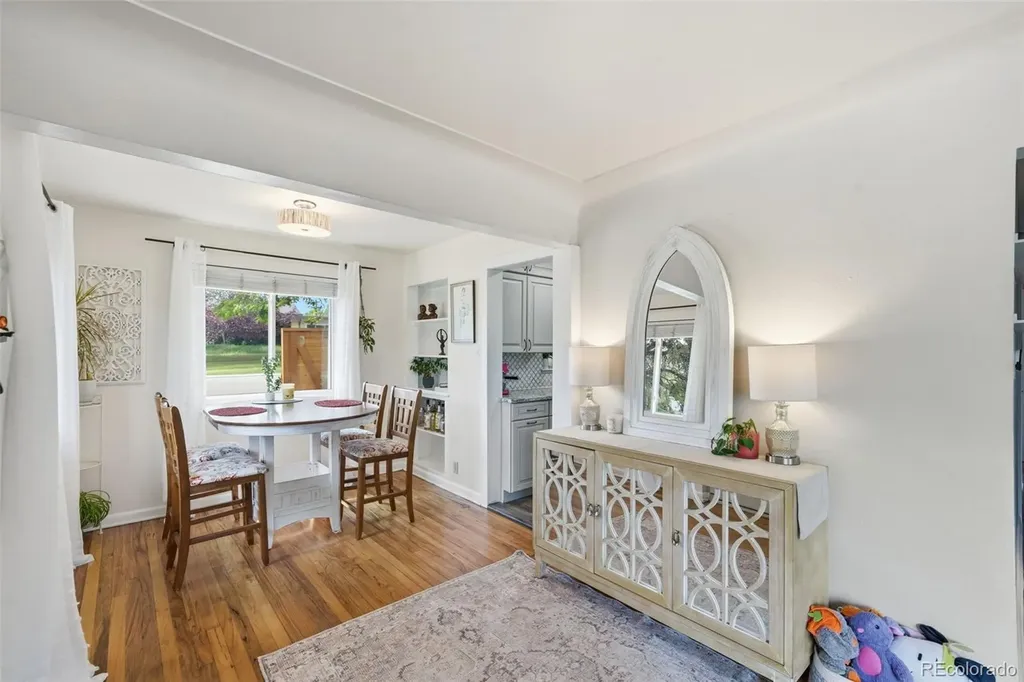 8187 W 17th Avenue Lakewood CO 80214