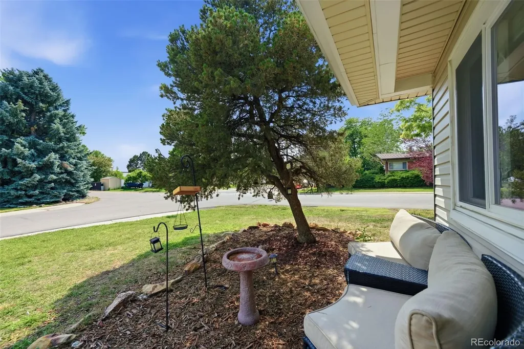 8187 W 17th Avenue Lakewood CO 80214
