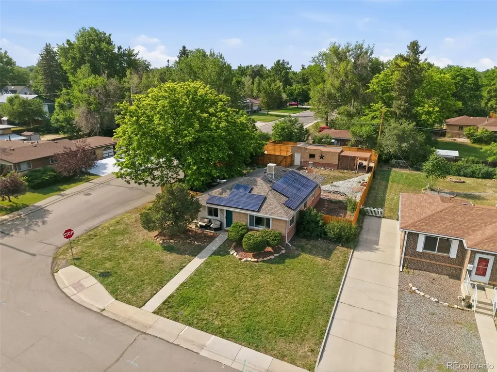 8187 W 17th Avenue Lakewood CO 80214