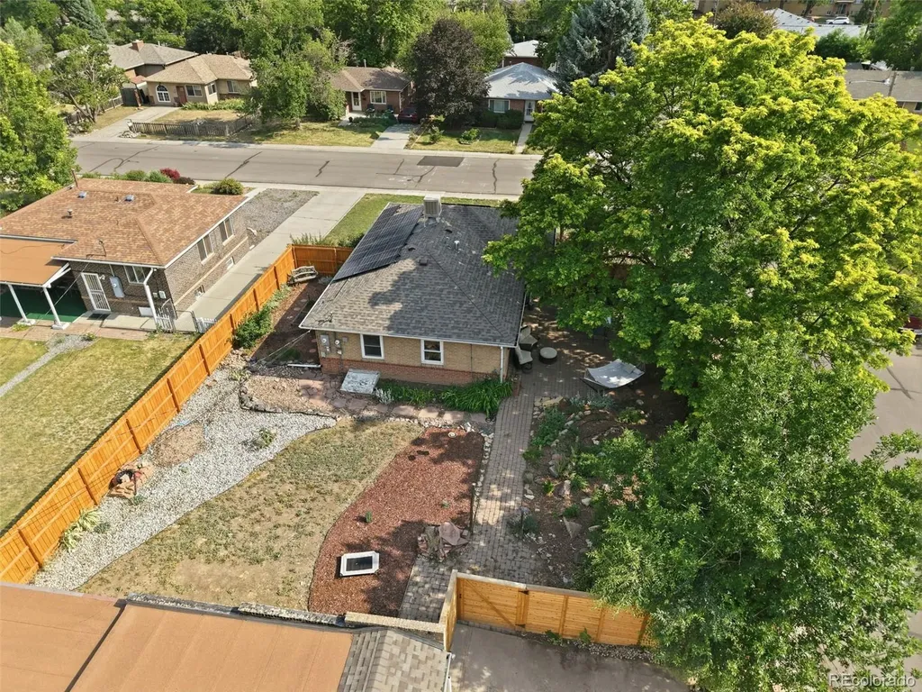 8187 W 17th Avenue Lakewood CO 80214