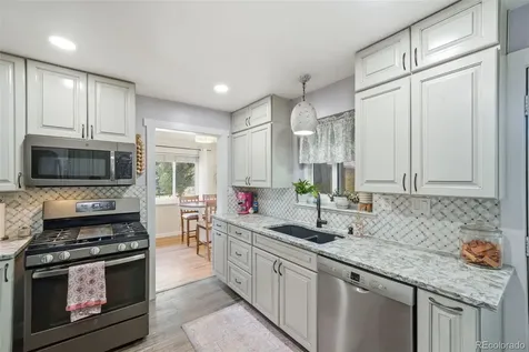 8187 W 17th Avenue Lakewood CO 80214