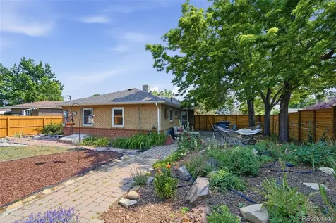 8187 W 17th Avenue Lakewood CO 80214