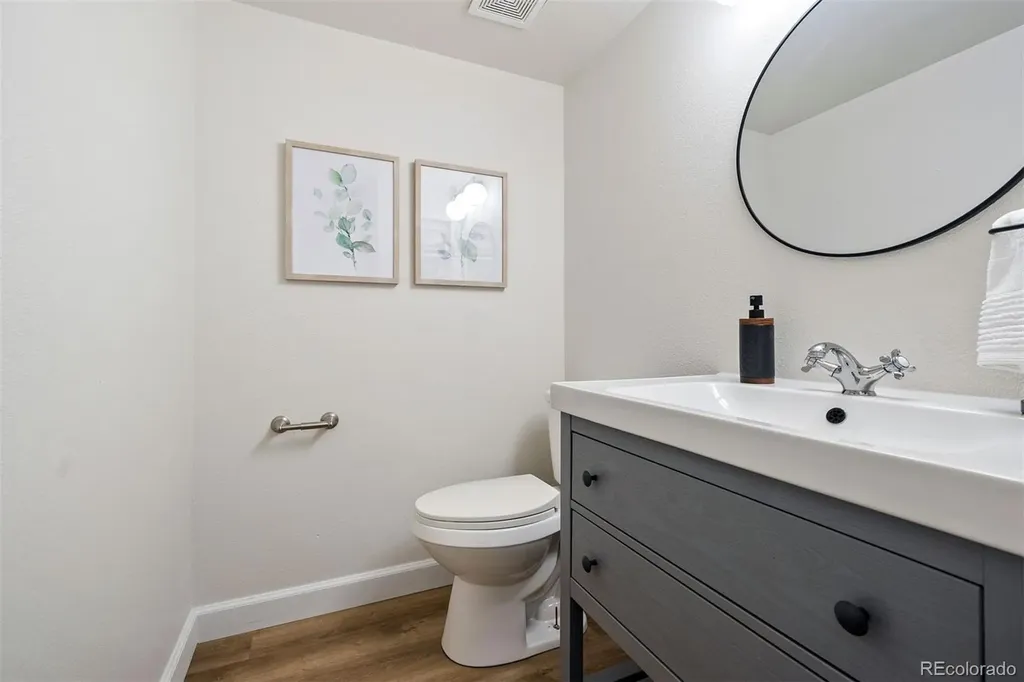 10310 E Jewell Avenue Aurora CO 80247