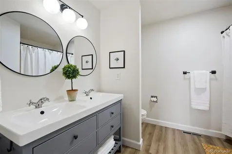 10310 E Jewell Avenue Aurora CO 80247