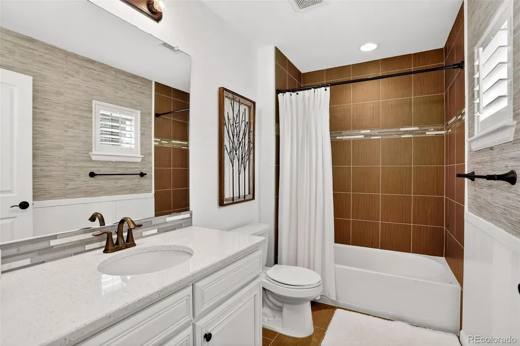 9365 Dorchester Street Highlands Ranch CO 80129