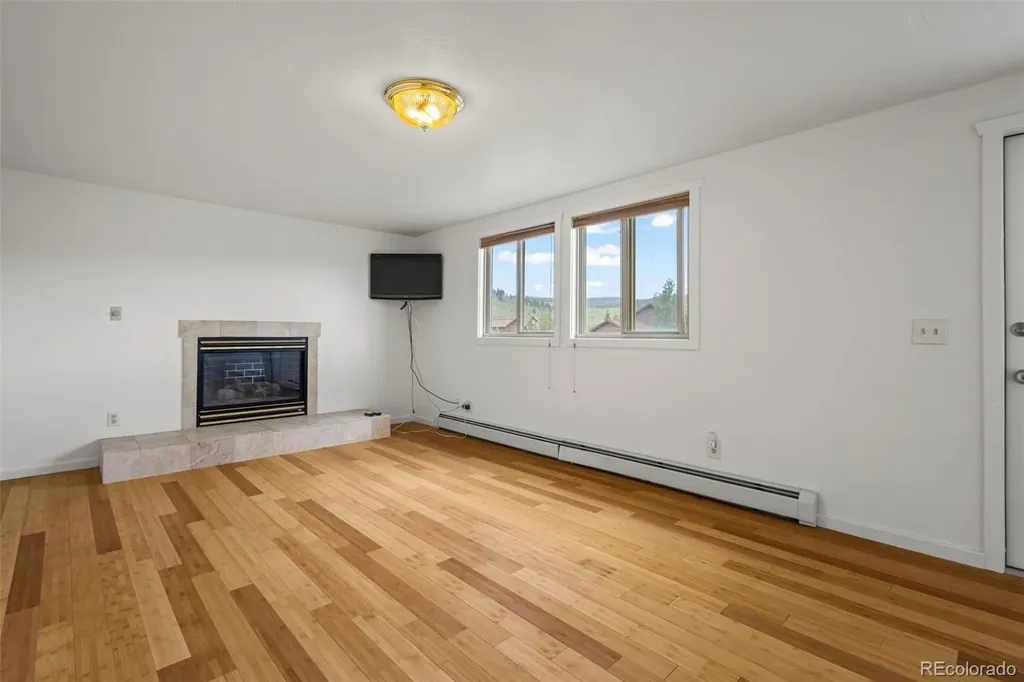 30 GCR 8945 Granby CO 80446