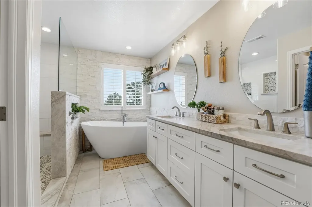 6867 S Duquesne Court Aurora CO 80016