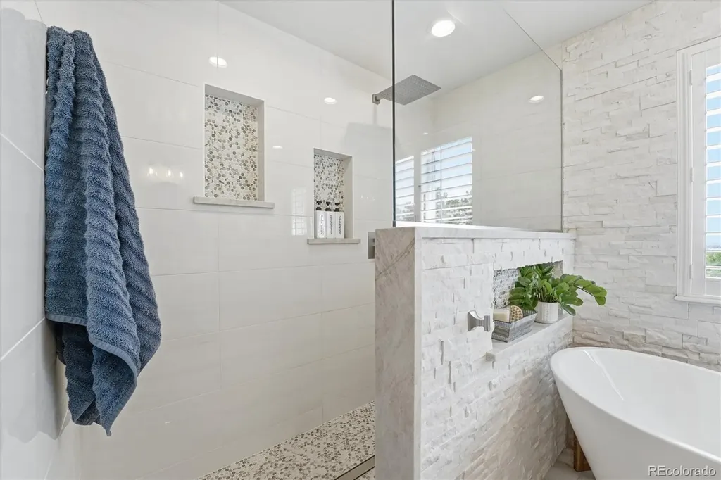 6867 S Duquesne Court Aurora CO 80016
