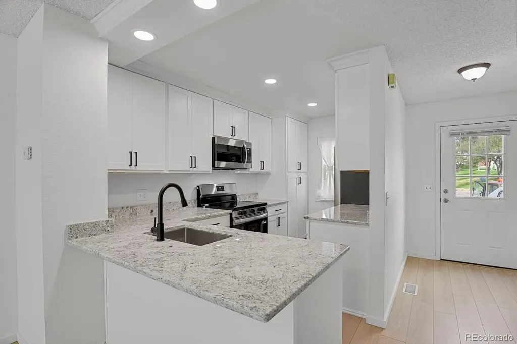 9406 W Ontario Drive Littleton CO 80128