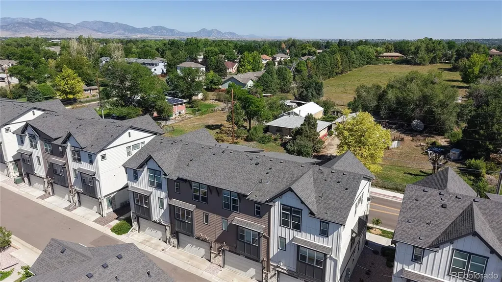 11842 W 52nd Avenue Wheat Ridge CO 80033