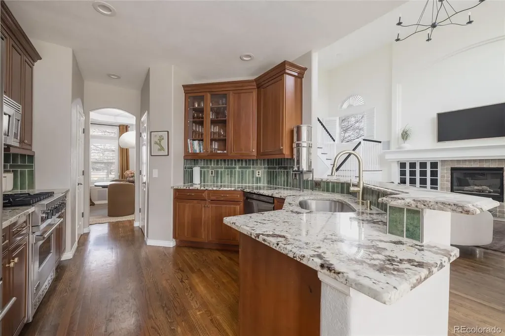 180 S Oneida Street Denver CO 80230