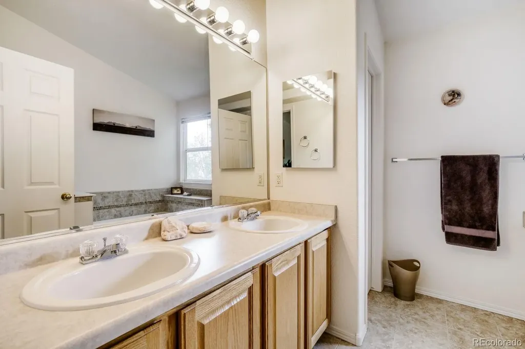 1355 Carnation Circle Longmont CO 80503